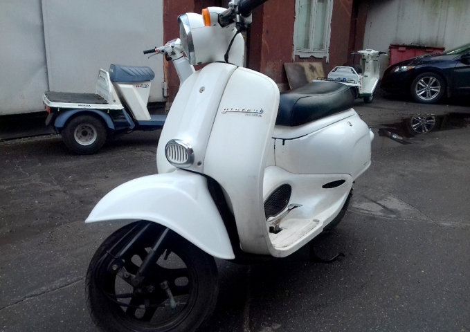 Скутер Honda Giorcub